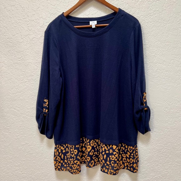 dressbarn Tops - Dressbarn Womens 2X Navy Blue Leopard Print Layered Look Roll Tab Sleeve Top
